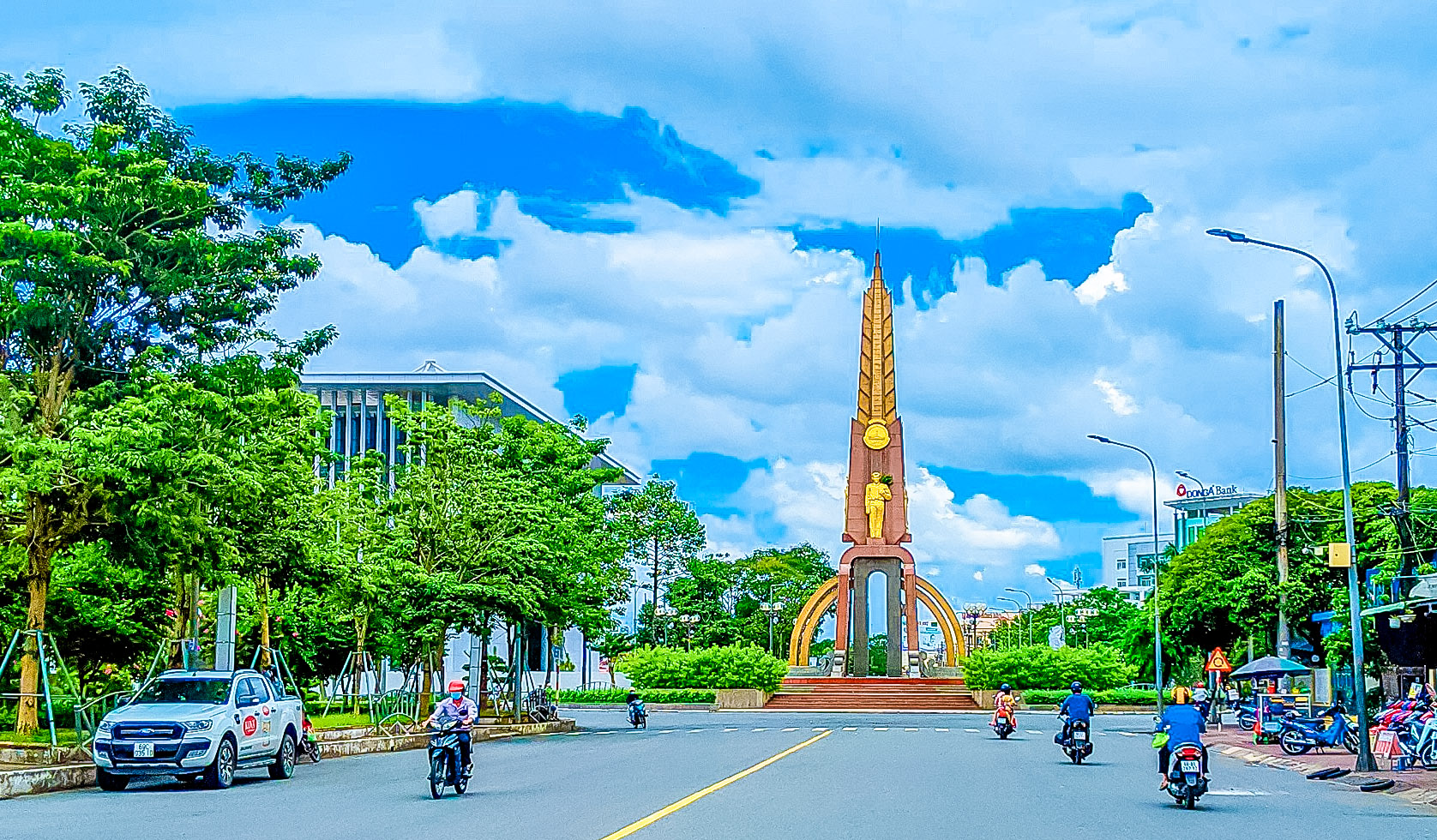 Vẻ đẹp thành phố Cà Mau qua từng mùa