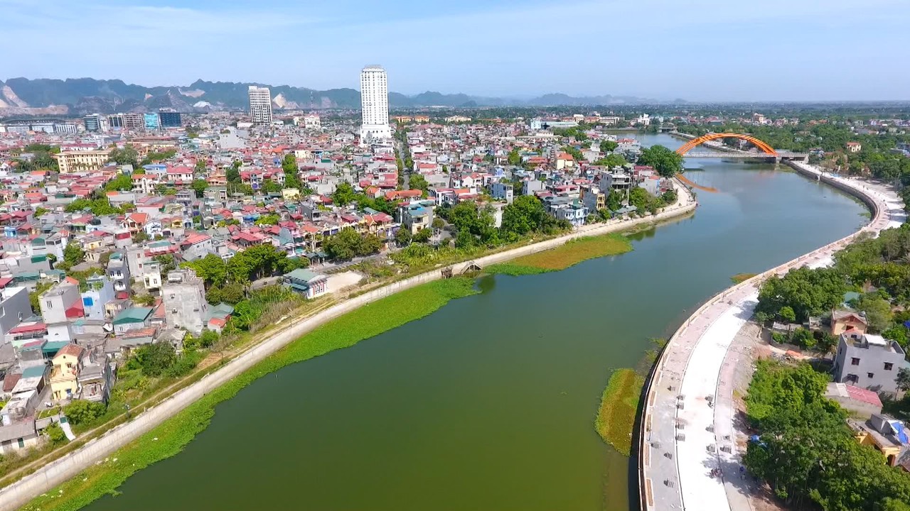 Yếu tố ảnh hưởng đến khí hậu khu vực Phủ Lý