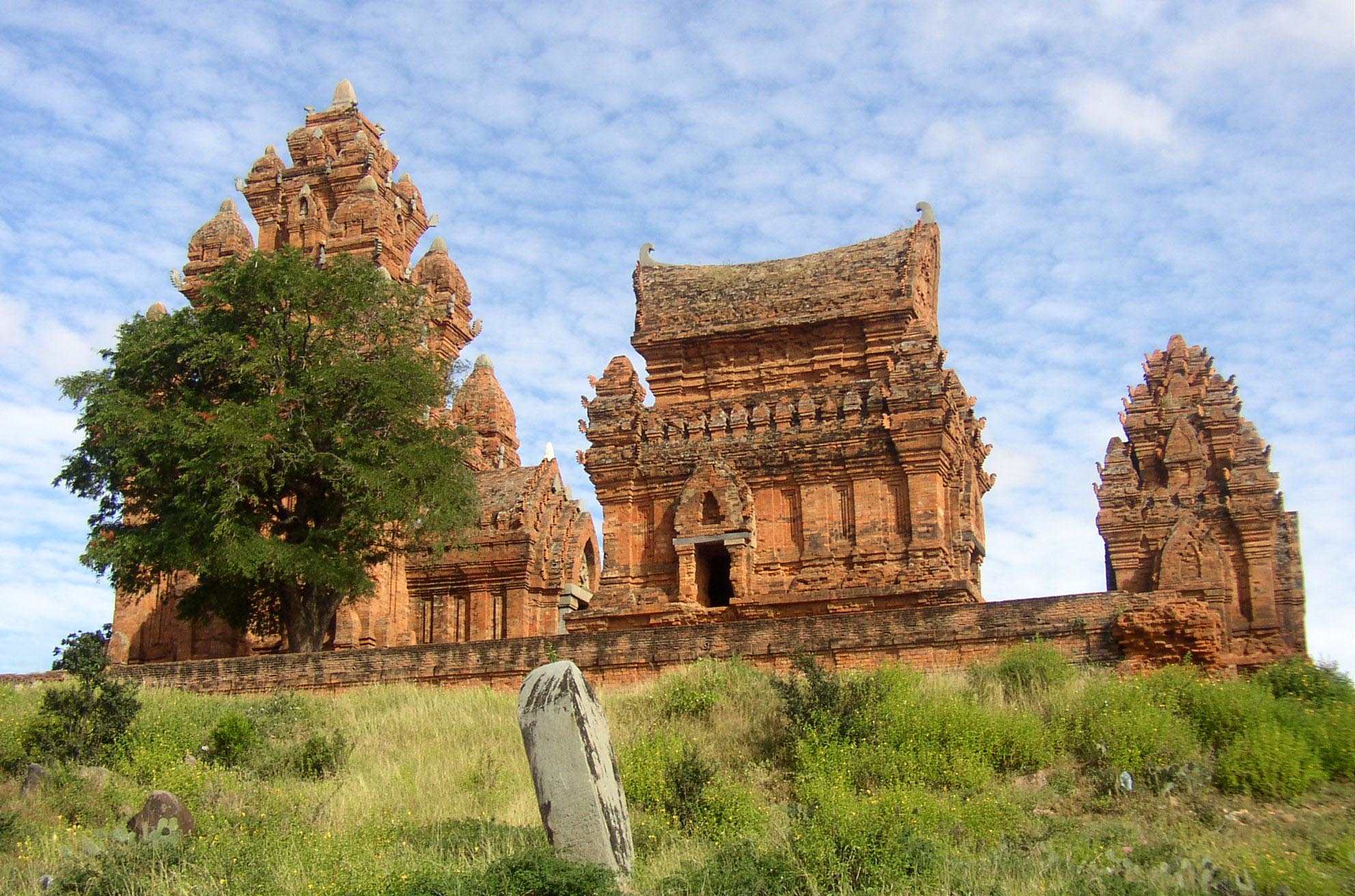 Yếu tố ảnh hưởng đến khí hậu thành phố Phan Rang - Tháp Chàm