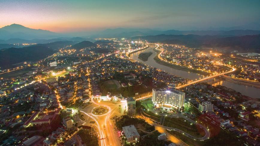 Yếu tố ảnh hưởng đến khí hậu thành phố Lào Cai