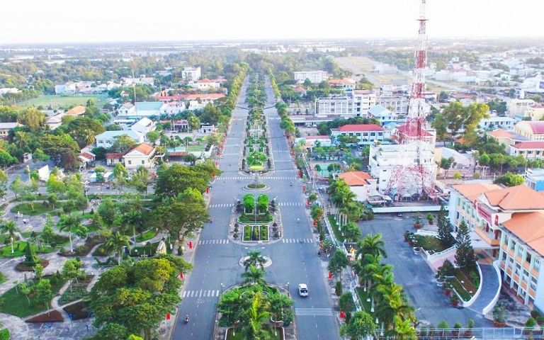 Yếu tố ảnh hưởng đến khí hậu thành phô Quảng Ngãi