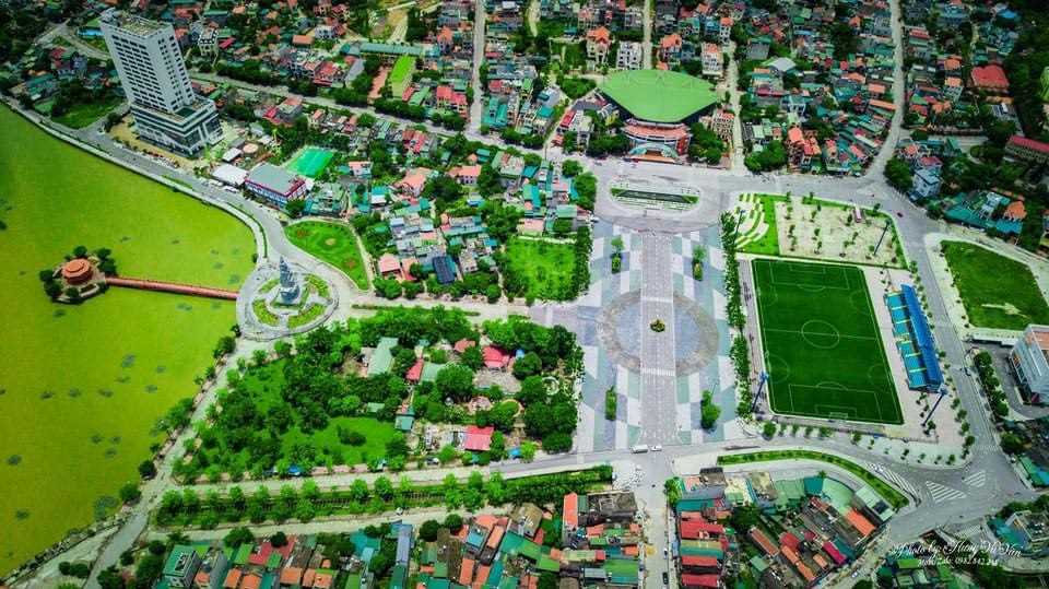 Yếu tố ảnh hưởng đến khí hậu thành phố Uông Bí